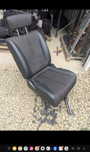 Black passenger swivel - passenger, base