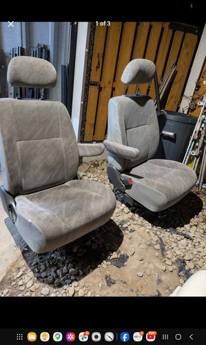 Swivel captain seats - swivel, vw